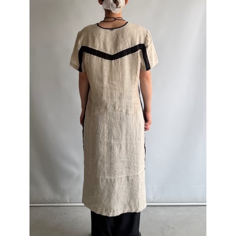 Bicolor design dress