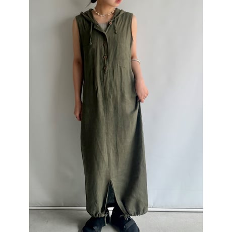Hooded linen dress