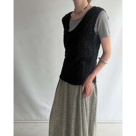 Black embroidery tank