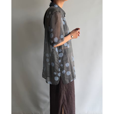 Polka dot gray shirt