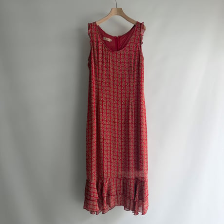 Retro red floral sleeveless dress