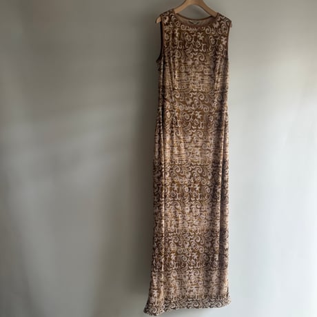 Velours nuance pattern dress