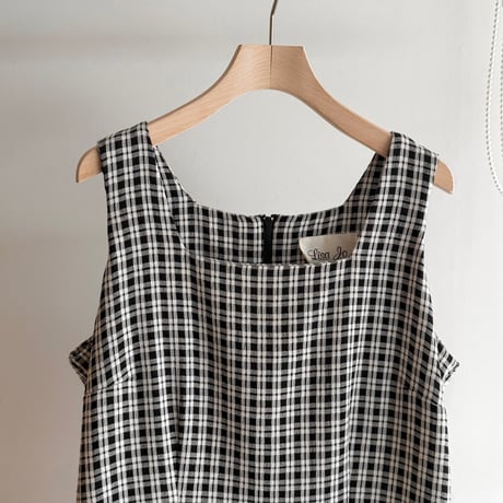 Monotone check mini one-piece