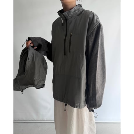 Contrast-sleeve anorak