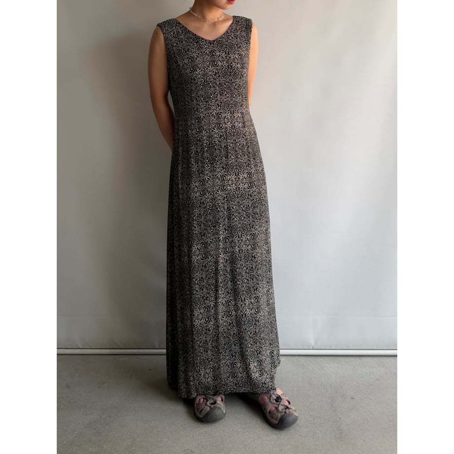 6a609060bb9777068475f07d