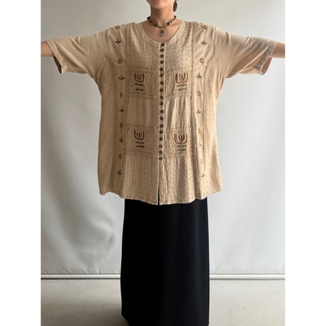 Embroidered oriental shirt