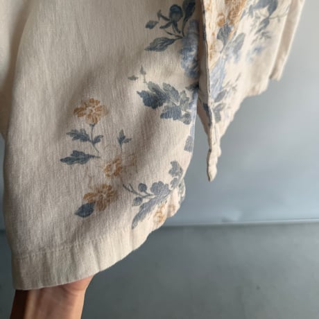Natural flower shirt