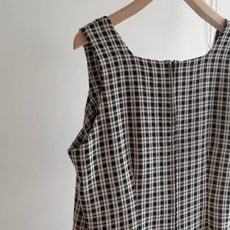 Monotone check mini one-piece