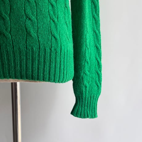 Green knit