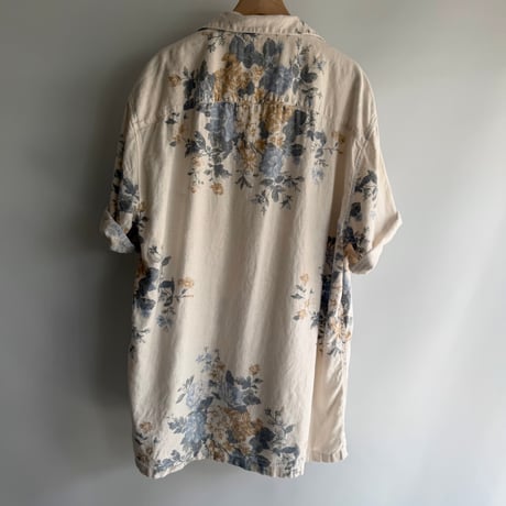 Natural flower shirt