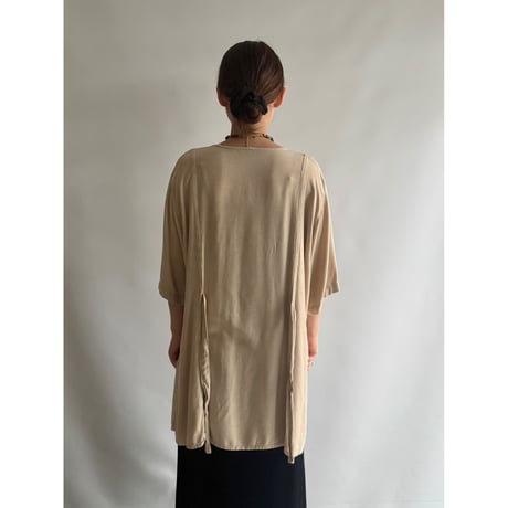 Embroidered oriental shirt