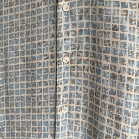Natural patterned shirt