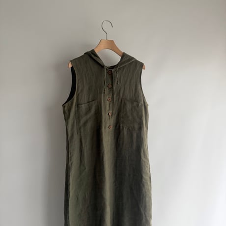 Hooded linen dress