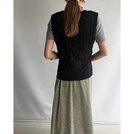 Black embroidery tank
