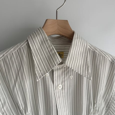 Gathered striped shirt