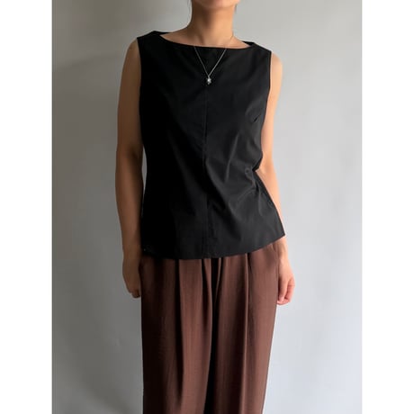 Matte black sleeveless tops