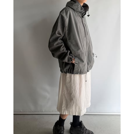 Contrast-sleeve anorak