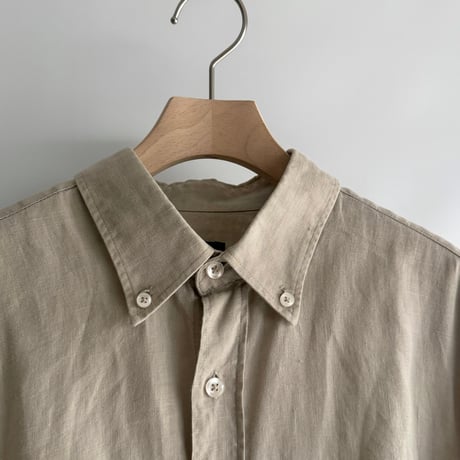 Simple beige shirt