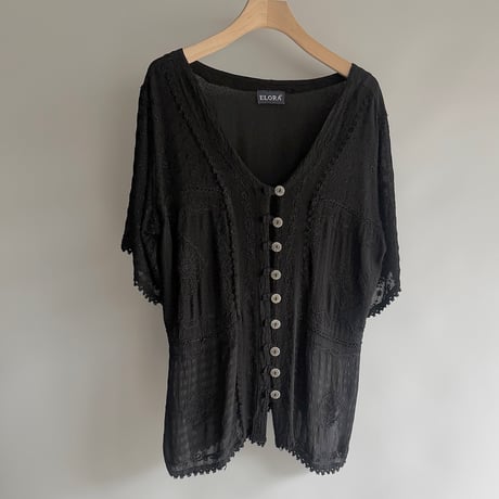 oriental embroidery top