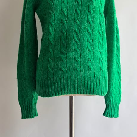 Green knit