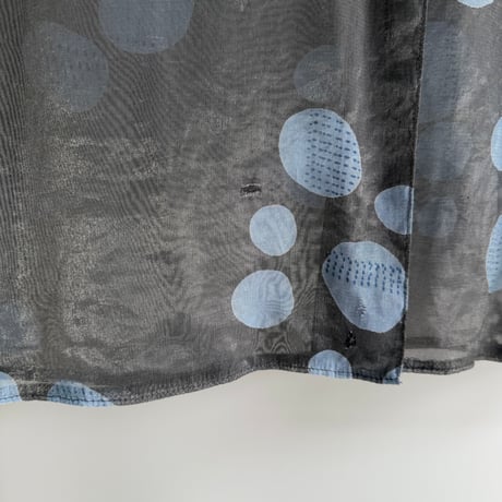 Polka dot gray shirt