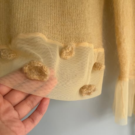 Yellow flower design knit