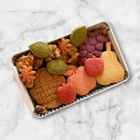 9月クッキー缶　フルーツバスケット