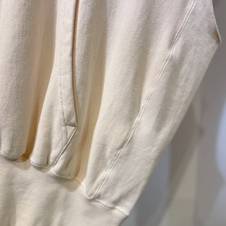 ANDER CUT SLEEVE REVERRSE HOODIE