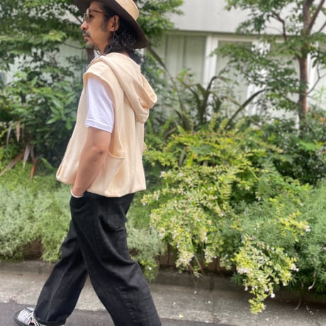ANDER CUT SLEEVE REVERRSE HOODIE
