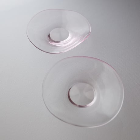 トリブーショイ硝子工芸舎／Tri Buŝoj Glass Art「雨音 豆皿」
