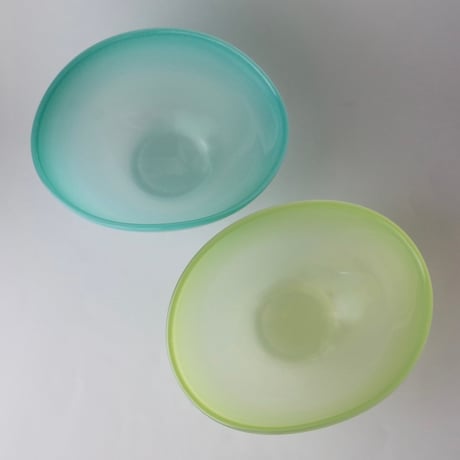 トリブーショイ硝子工芸舎／Tri Buŝoj Glass Art「色々小鉢」