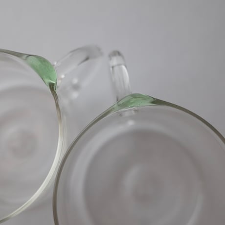 トリブーショイ硝子工芸舎／Tri Buŝoj Glass Art「マグカップ（耐熱）」