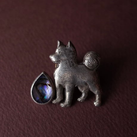 初雪・ポッケ／Hatsuyuki Pokke「ピンブローチ モモンガ／柴犬／ブドウ」※9/10までの限定販売
