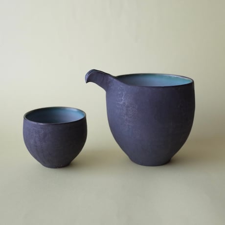 山﨑美和／YAMASAKI Miwa「黒と青の片口」