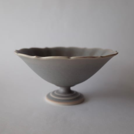 杉原万理江／SUGIHARA Marie「稜花高台小鉢」