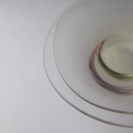 トリブーショイ硝子工芸舎／Tri Buŝoj Glass Art「雨音 豆皿」