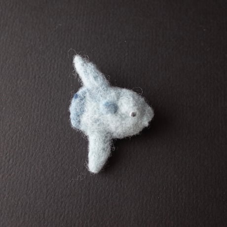 弘田朋実／HIROTA Tomomi「海のいきものブローチ」