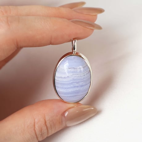 Bluelace Agate Necklace Top