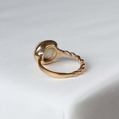 Quartz in White Garden Quartz Ring