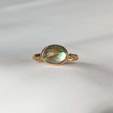Abalone Shell × Rutilated Quartz Ring