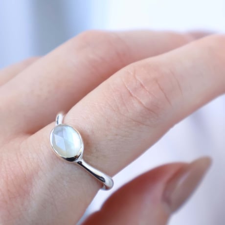 Shell × Prasiolite Ring