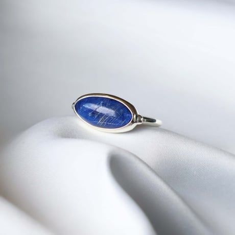 Lapislazuli × Rutilated Quartz Ring