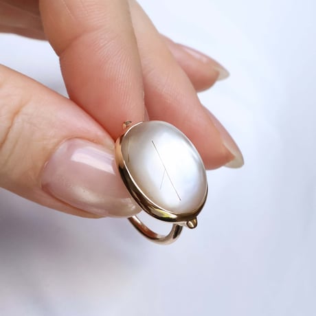 Shell × Rutilated Quartz Ring