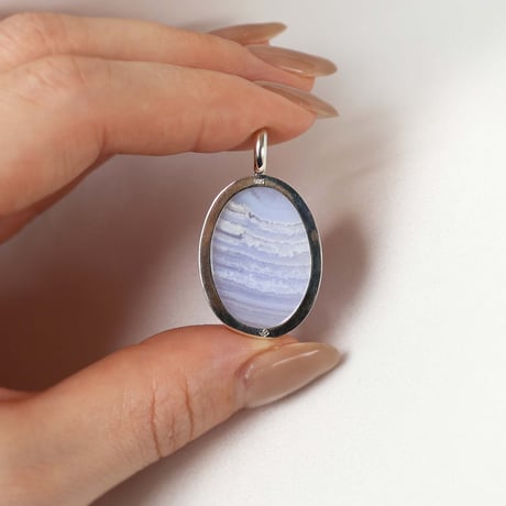 Bluelace Agate Necklace Top