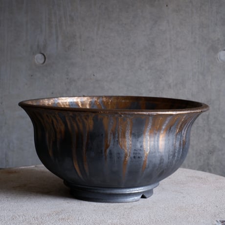 Φ30.5(in28)×h15㎝  燻bronze pot  H760
