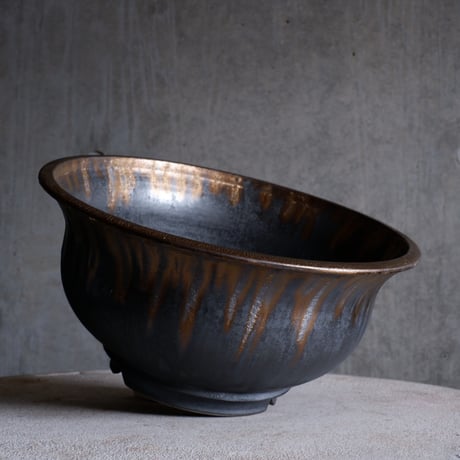 Φ30.5(in28)×h15㎝  燻bronze pot  H760