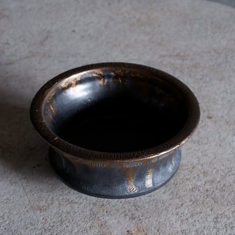 Φ11.3(in9.6)×h5.7㎝  燻bronze pot  H787