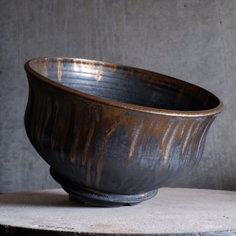 Φ30×h17.8㎝  燻bronze pot  H757