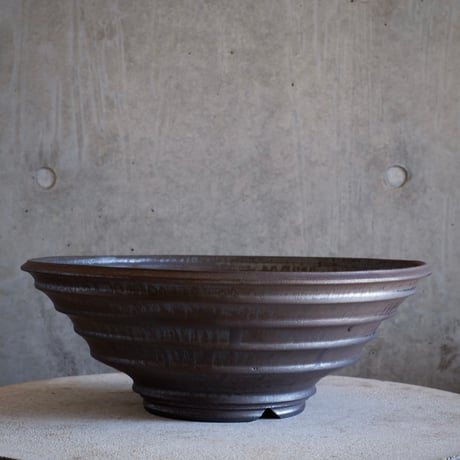 Φ37.7×h14㎝ 燻(brown) pot  H959