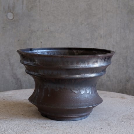 Φ21.7(in20)×h14.5㎝ 燻(brown) pot  H965